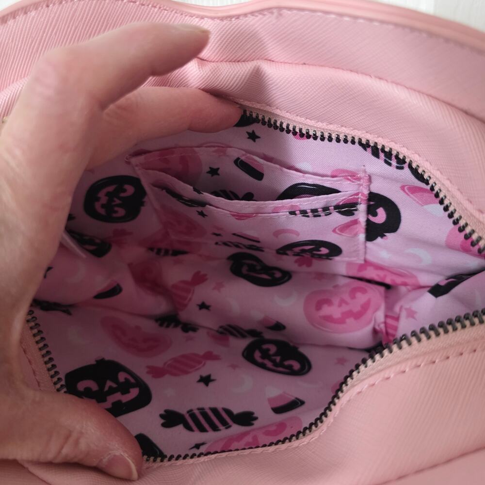 Fine By Me Pink Jack O Lantern Pumpkin with Bow Crossbody - Picture 4 of 7